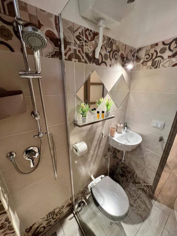 Апартаменты Zinbi'S House Катания Экстерьер фото