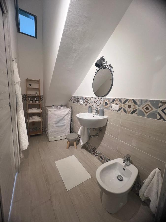 Апартаменты Zinbi'S House Катания Экстерьер фото